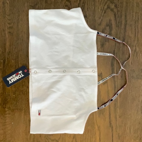 Tommy Hilfiger cropped racer back rip top - Picture 2 of 4